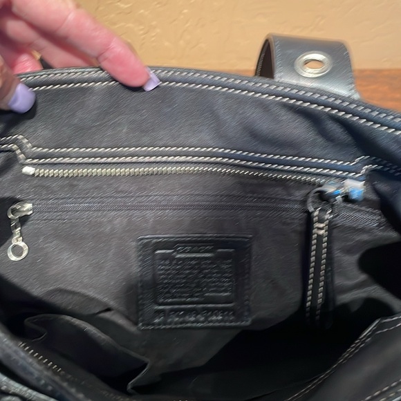 Coach Soho Y2k Black Leather Shoulder Bag EUC - Picture 10 of 11